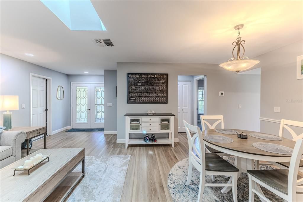 Dining room, Interior, Living room, Pendant Lights, Recessed Lighting, Wood Texture Flooring