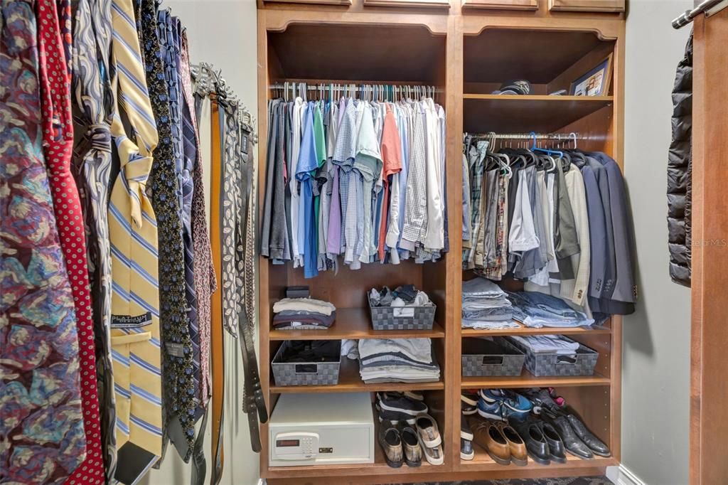 Interior, Walk-in Closets
