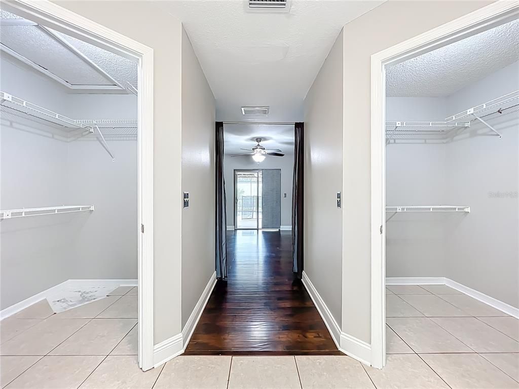 Interior, Walk-in Closets, Wood Texture Flooring
