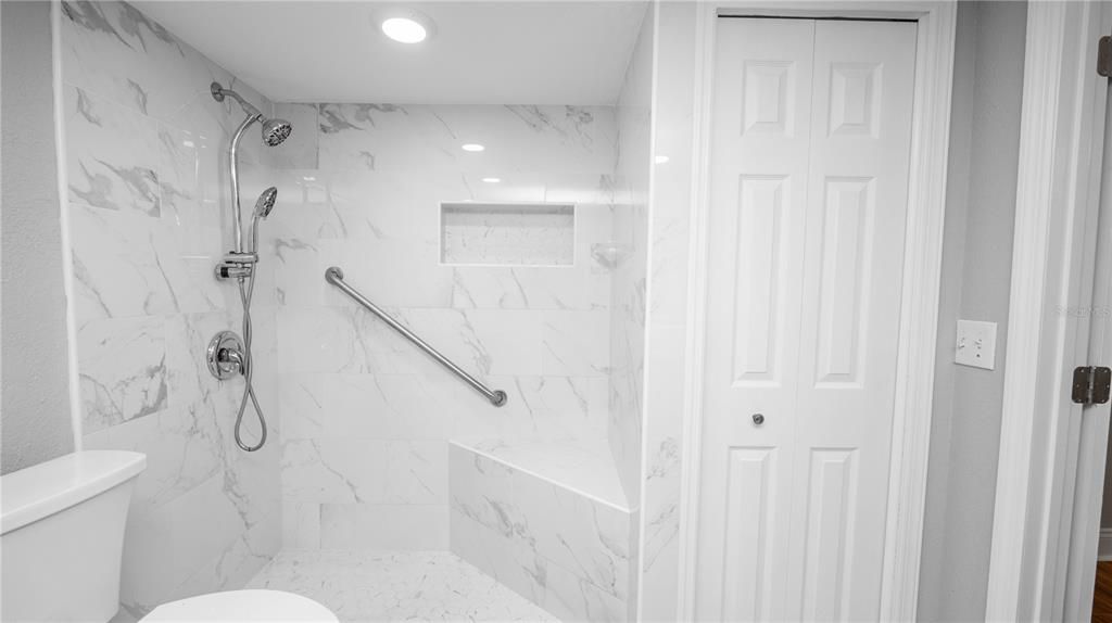 Bathroom, Interior, Marble Walls, Recessed Lighting