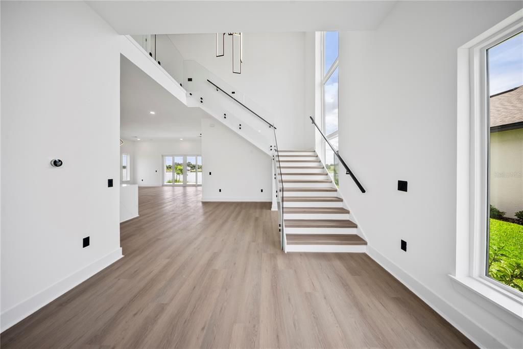 Interior, Pendant Lights, Recessed Lighting, Wood Texture Flooring
