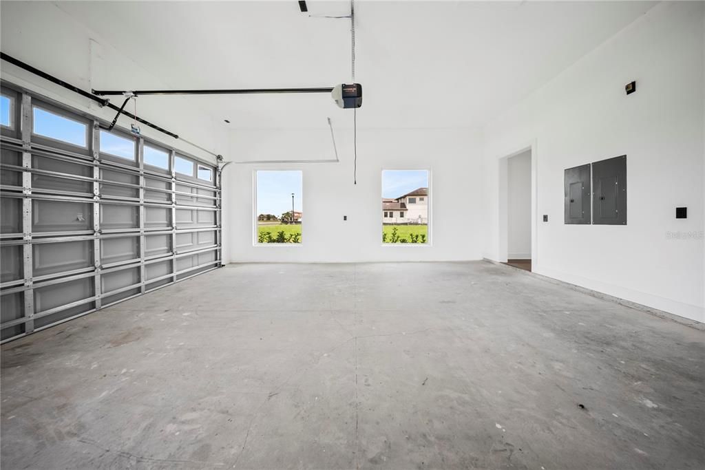 Garage, Interior
