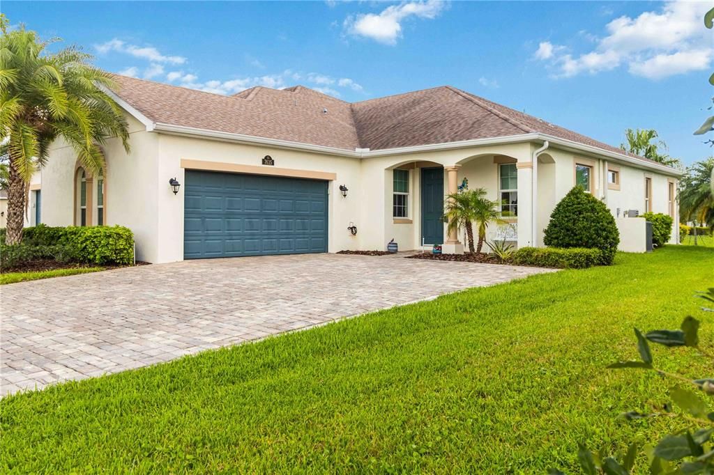 Attached, Backyard, Exterior, Facade, Ranch