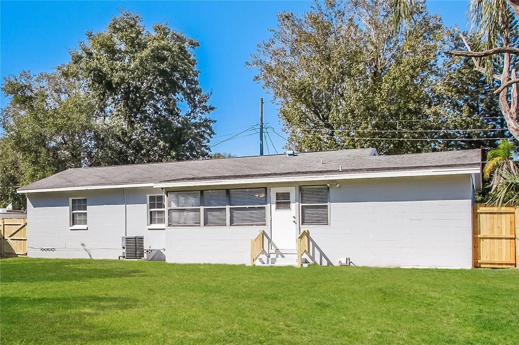 Backyard, Exterior