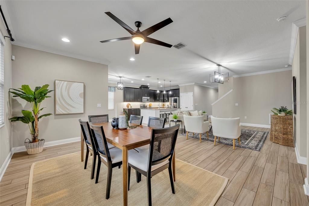 Dining room, Interior, Kitchen, Pendant Lights, Recessed Lighting, Wood Texture Flooring