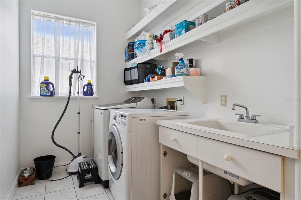Interior, Washer