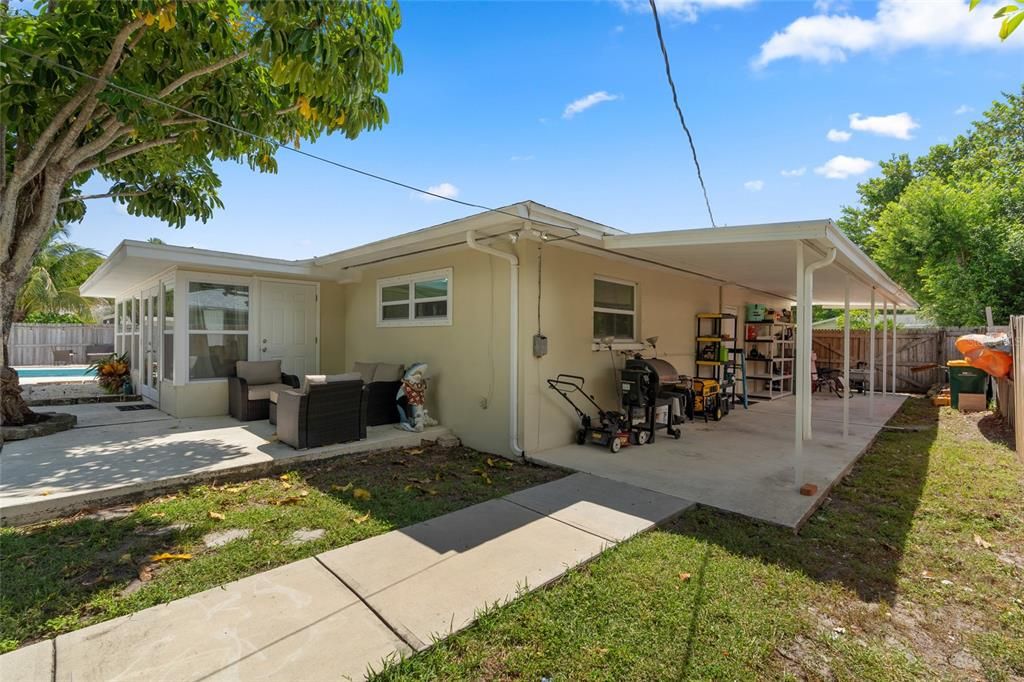 Backyard, Exterior