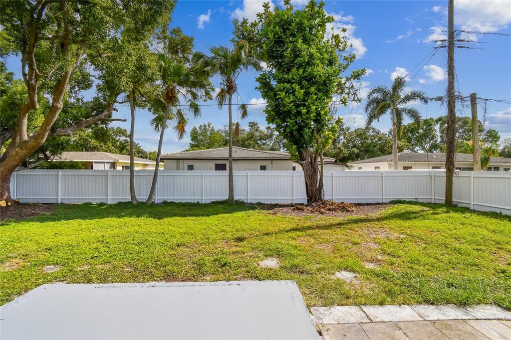 Backyard, Exterior