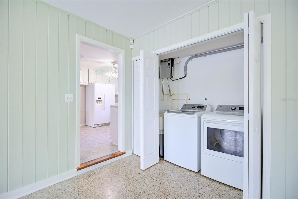 Interior, Utility Closets, Washer