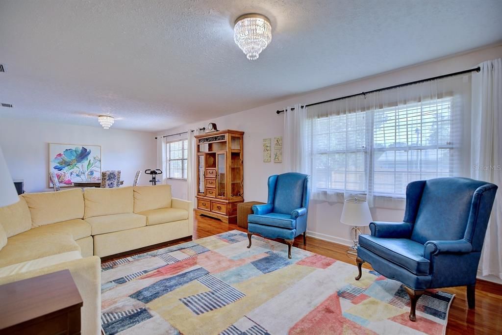 Chandelier, Interior, Living room, Wood Texture Flooring