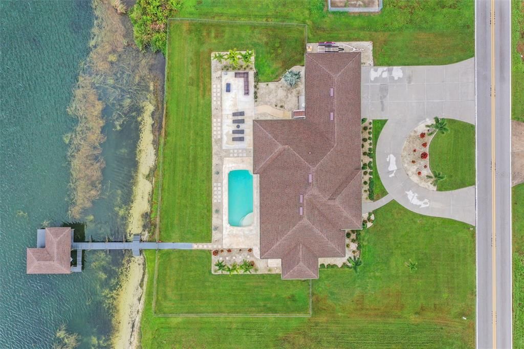 Exterior, Drone