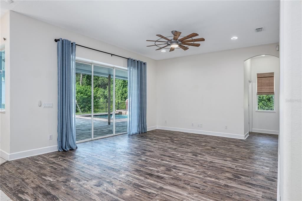 Empty room, Interior, Recessed Lighting, Wood Texture Flooring