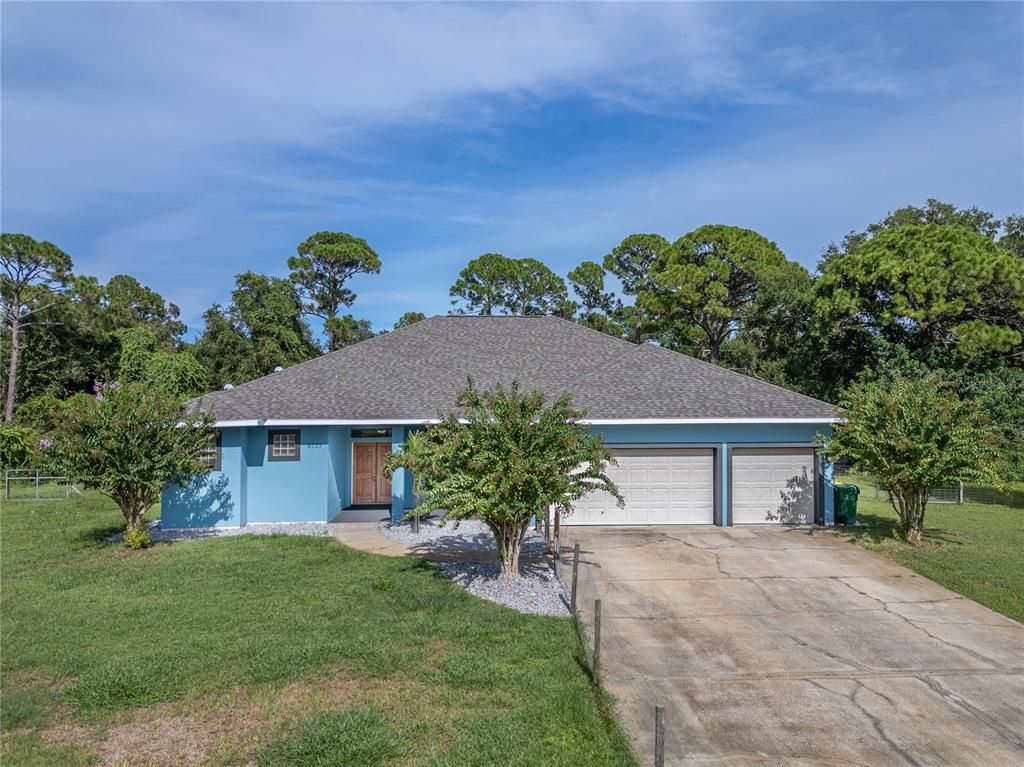 Attached, Backyard, Exterior, Facade, Ranch