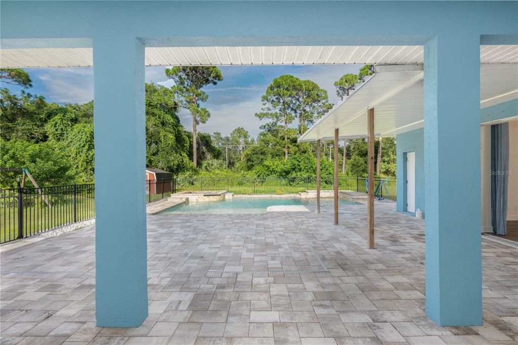 Exterior, Pool