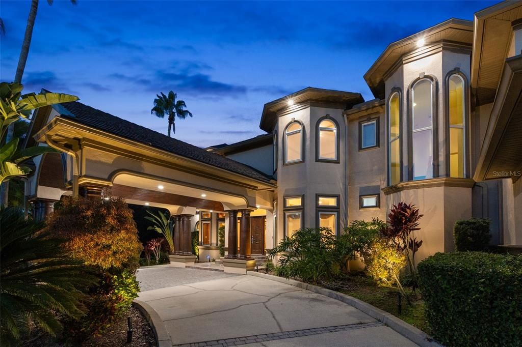 Exterior, Facade, Mediterranean