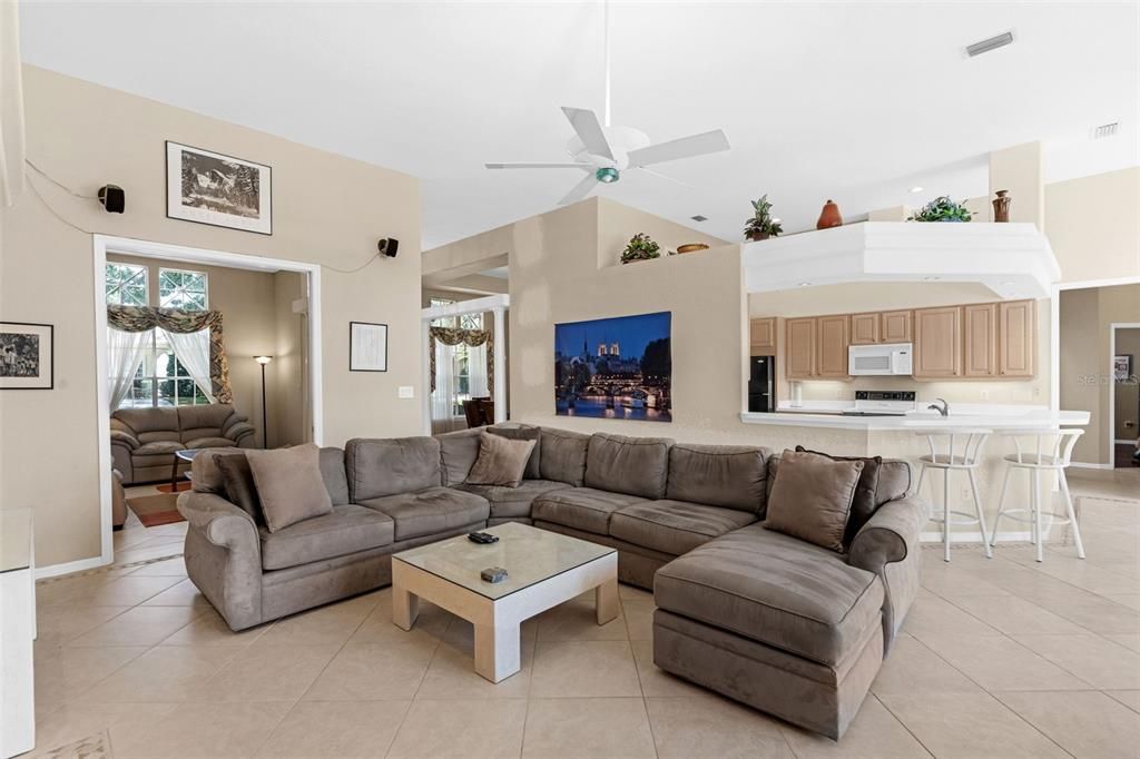 Interior, Kitchen, Living room, Recessed Lighting