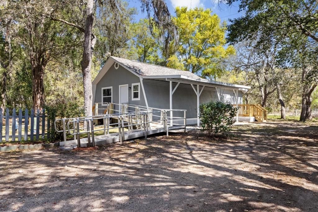 Backyard, Exterior