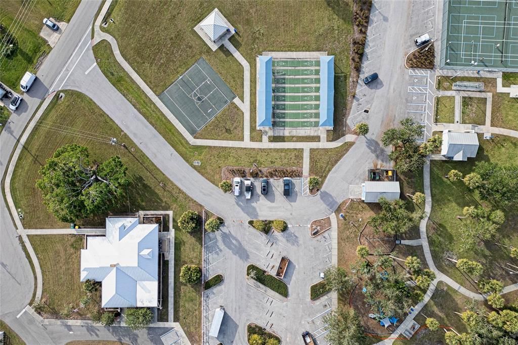 Exterior, Drone