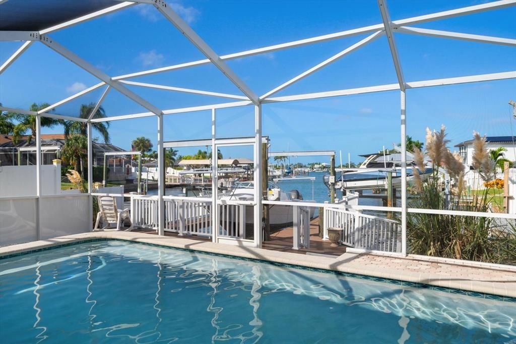 Glass Ceilings, Interior, Pool, Sun Room, Water