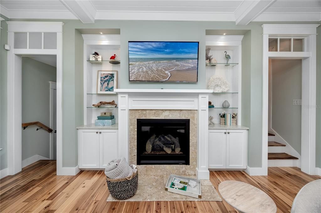 Fireplace, Interior, Recessed Lighting, Wood Texture Flooring