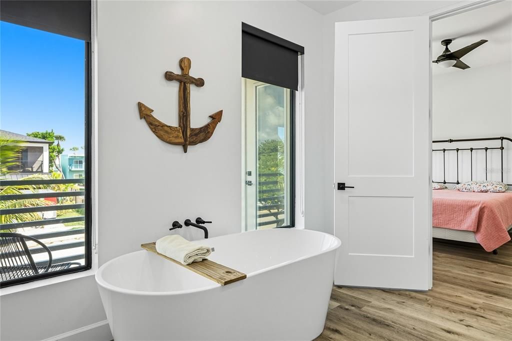 Bathroom, Bedroom, Free Standing Baths, Interior, Wood Texture Flooring