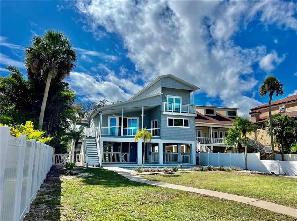 Backyard, Exterior