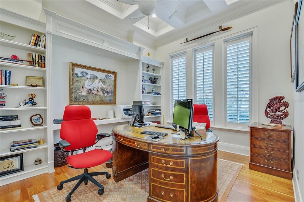 Home Office, Interior, Recessed Lighting, Wood Texture Flooring