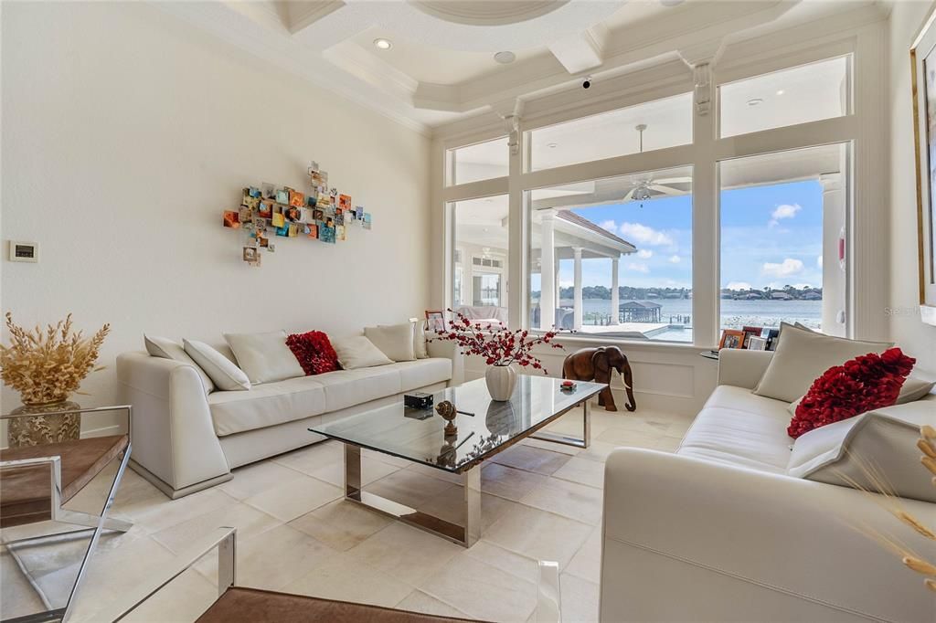 Interior, Living room, Recessed Lighting, Water