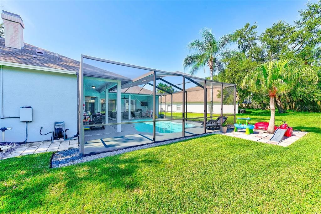 Backyard, Exterior