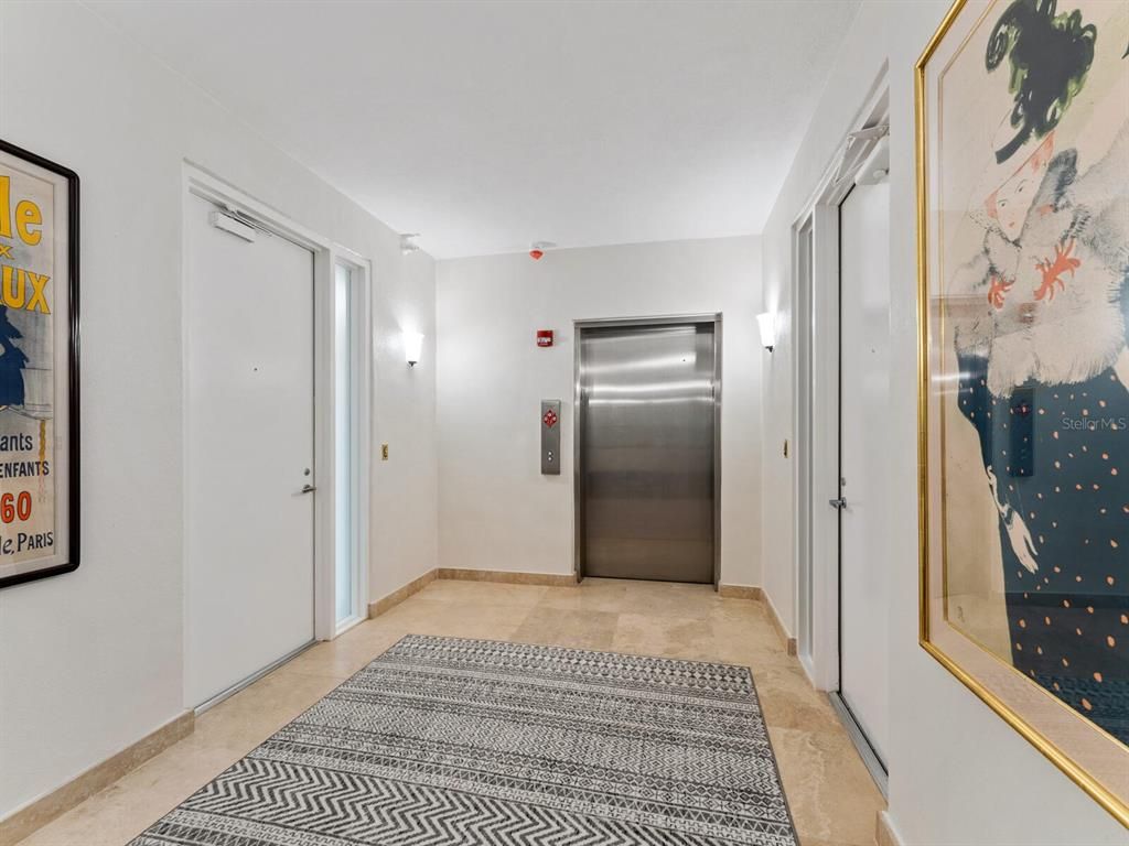 Elevator, Interior