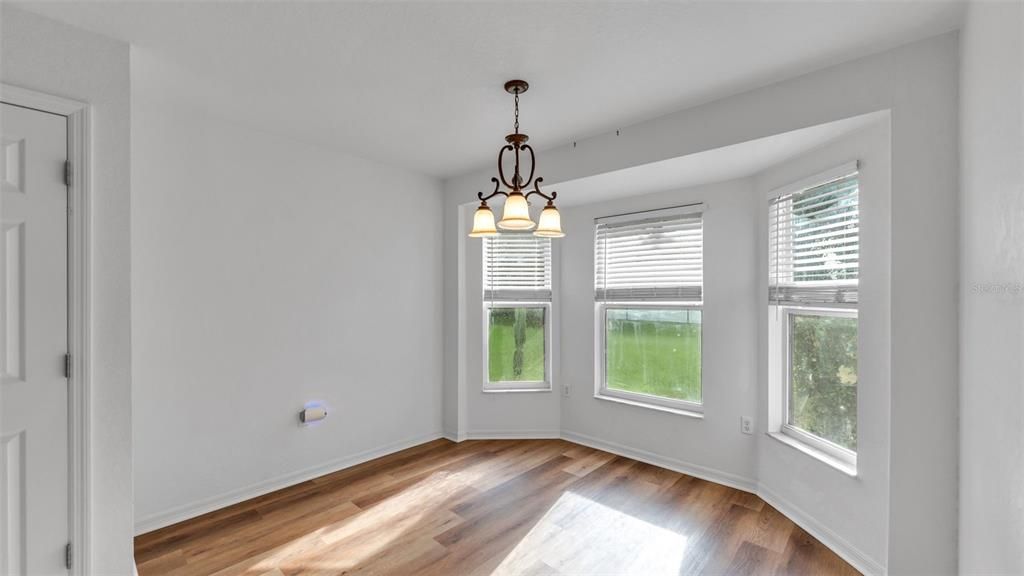 Chandelier, Empty room, Interior, Pendant Lights, Wood Texture Flooring