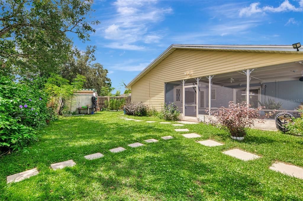Backyard, Exterior