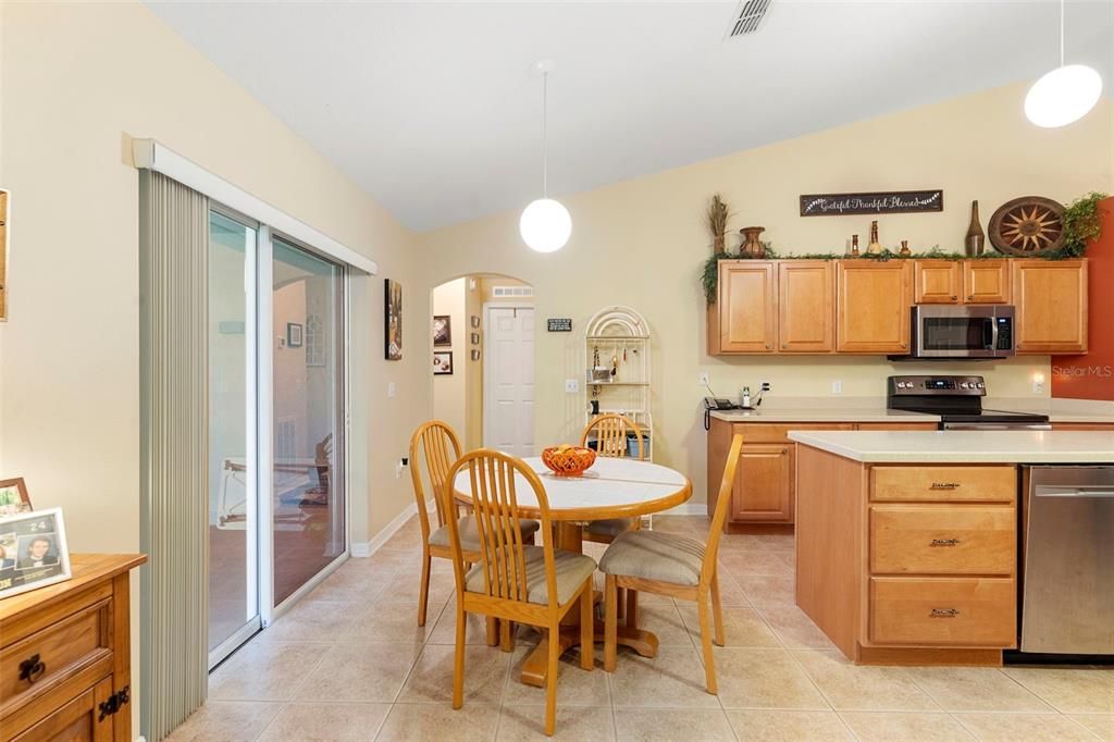 Dining room, Interior, Kitchen, Pendant Lights