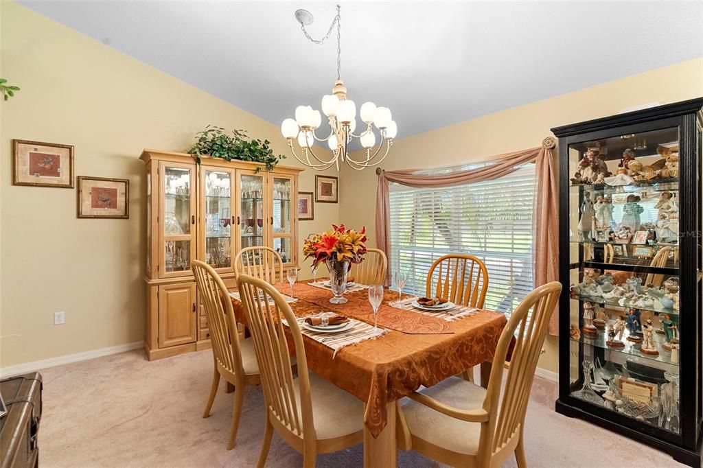 Chandelier, Dining room, Interior