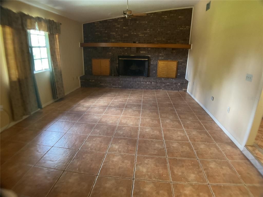 Empty room, Fireplace, Interior