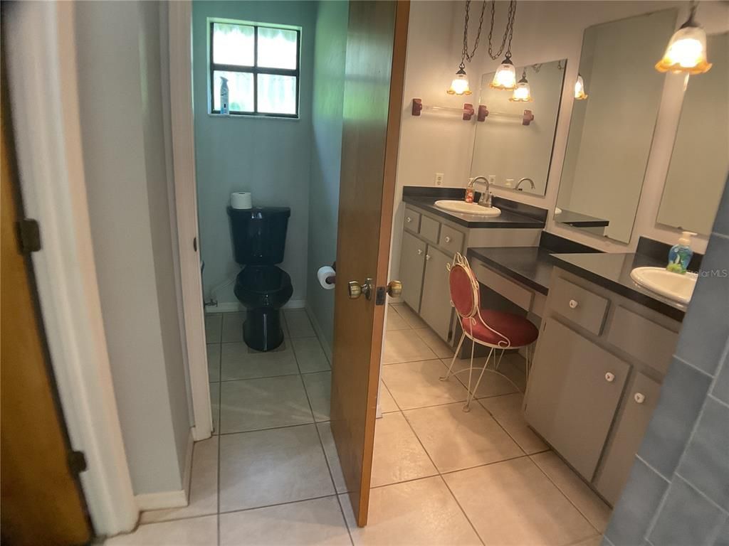 Bathroom, Interior, Pendant Lights