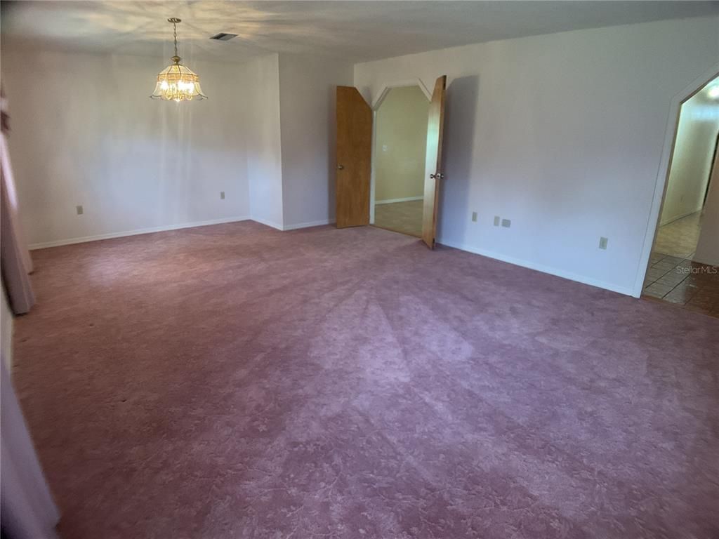 Empty room, Interior, Pendant Lights