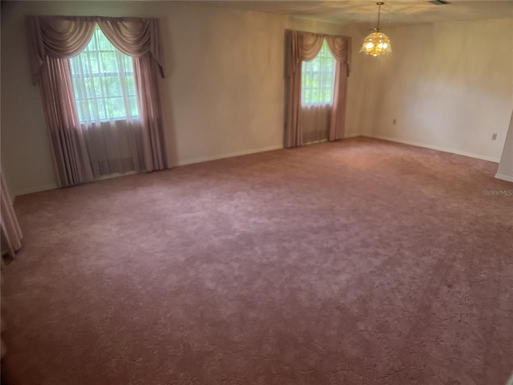 Chandelier, Empty room, Interior, Pendant Lights