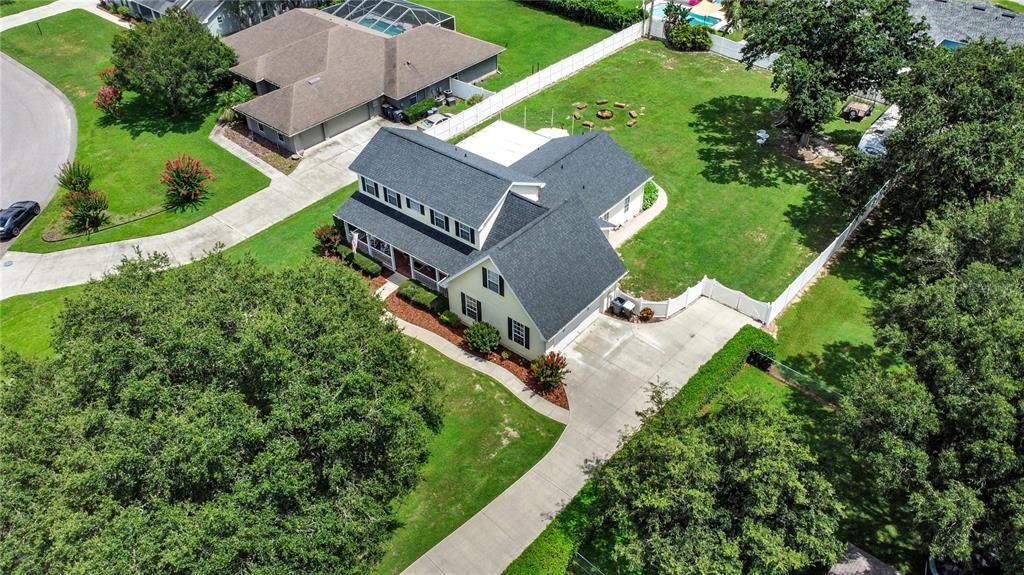 Exterior, Drone