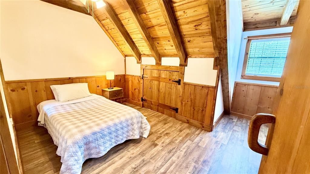Bedroom, Interior, Wooden Beams, Wooden Ceilings, Wood Texture Flooring, Wooden Walls
