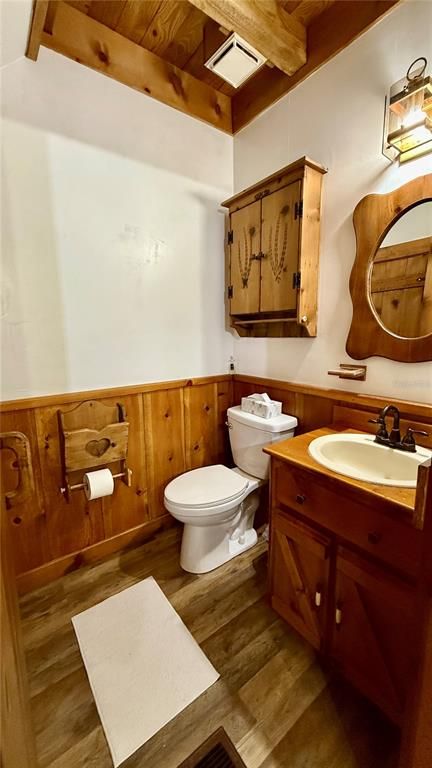 Bathroom, Interior, Wooden Beams, Wooden Ceilings, Wood Texture Flooring, Wooden Walls