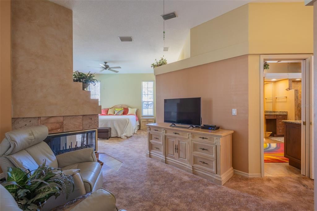 Bathroom, Bedroom, Interior, Living room