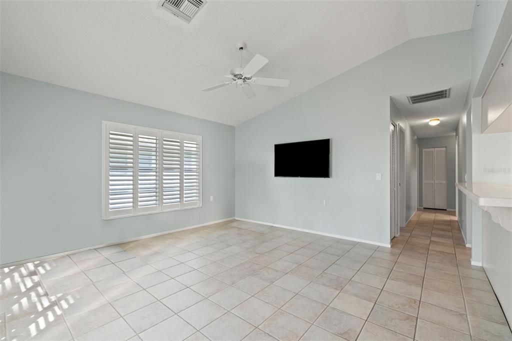Empty room, Fireplace, Interior