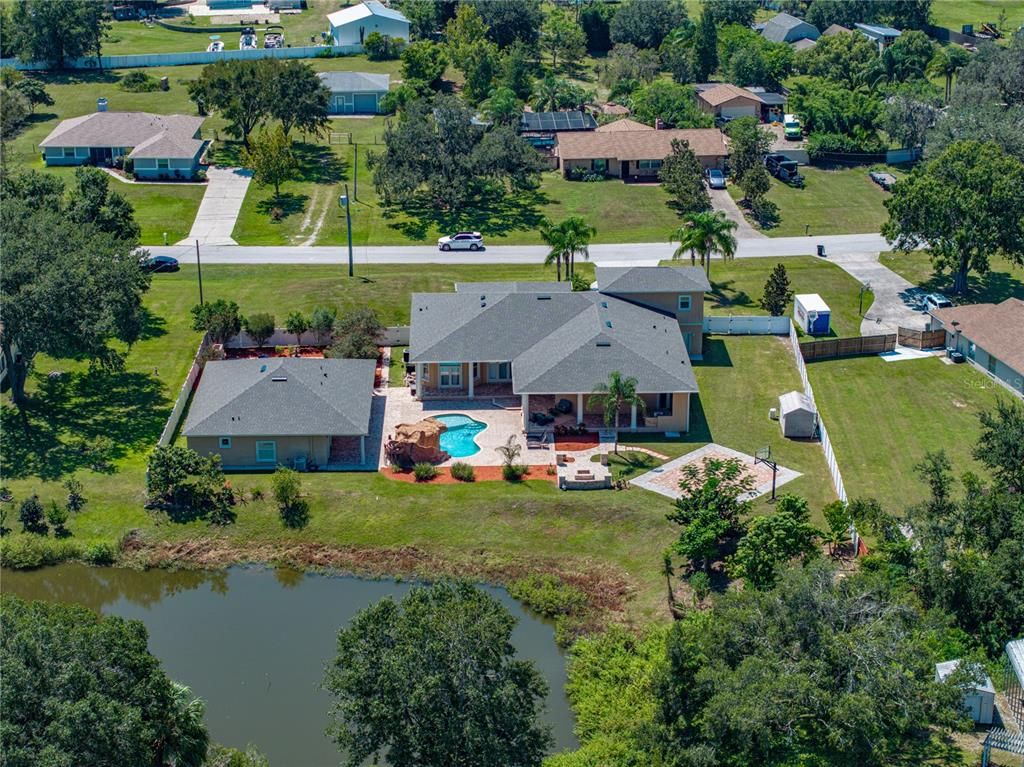 Exterior, Drone