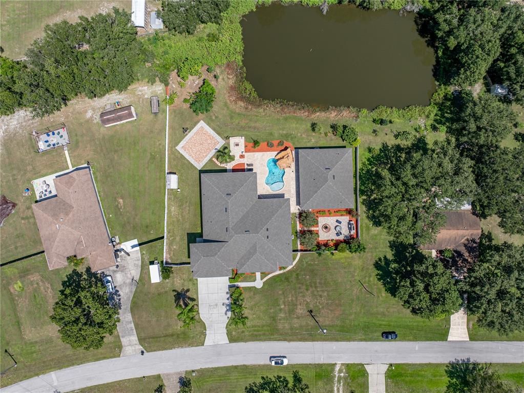 Exterior, Drone
