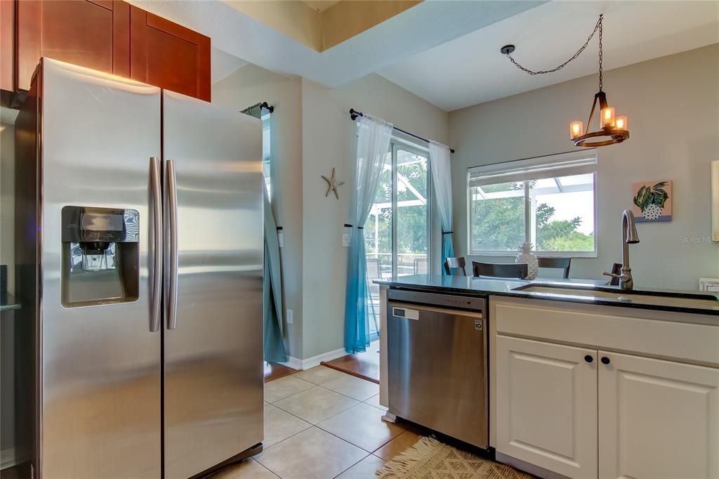 Interior, Kitchen, Pendant Lights, Stainless Steel Appliances