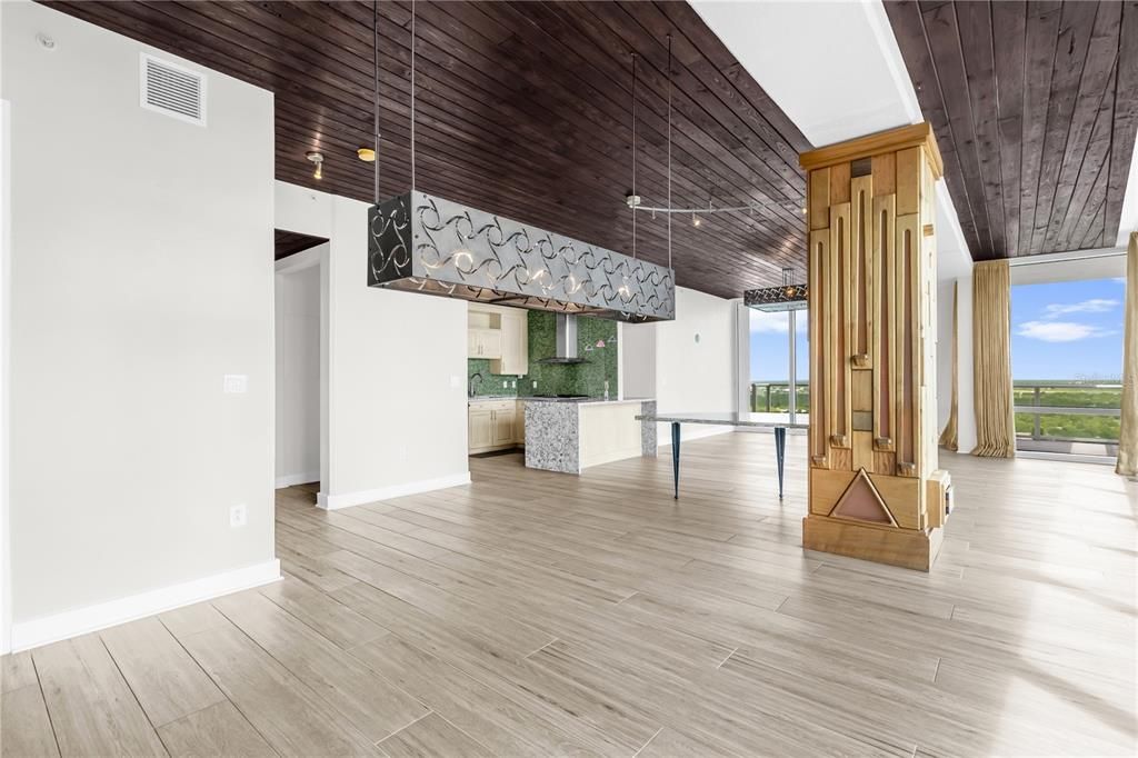 Interior, Pendant Lights, Recessed Lighting, Wood Texture Flooring
