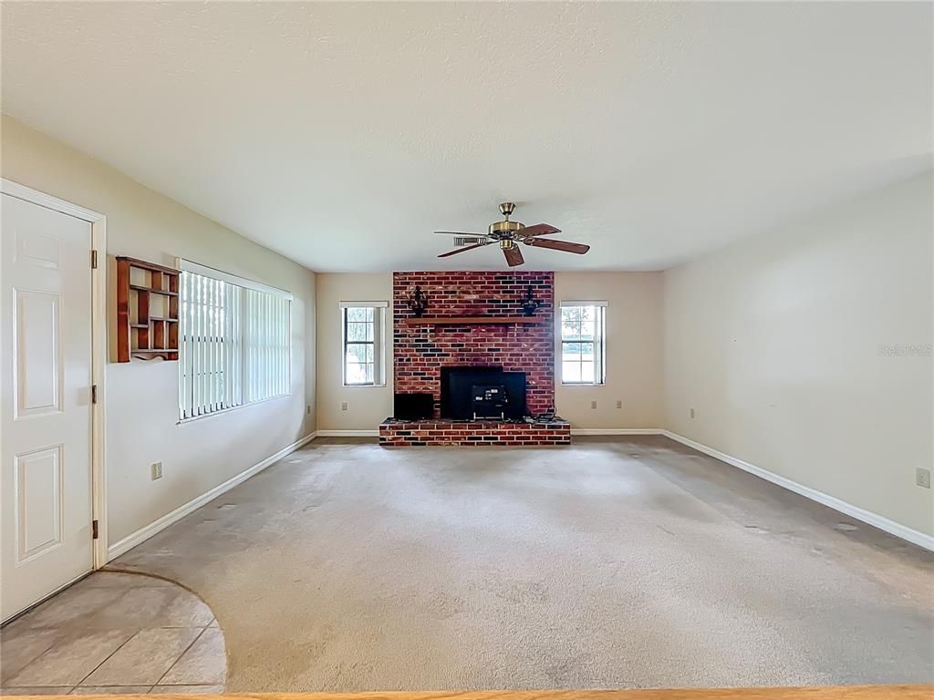 Empty room, Fireplace, Interior