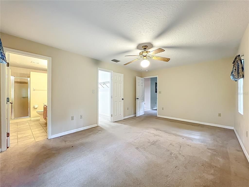 Bathroom, Empty room, Interior