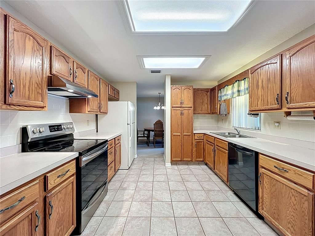 Dining room, Interior, Kitchen